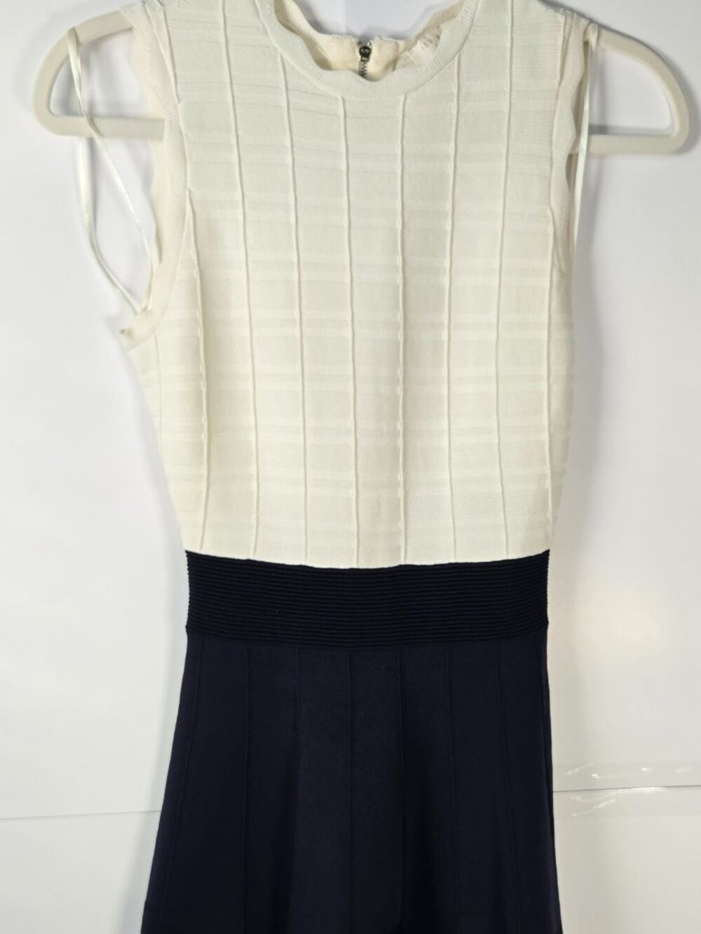 Ted Baker Polina Contrast Scalloped Knit Fit in Flare Dress Navy & Cream Size 0 - Picture 3 of 9